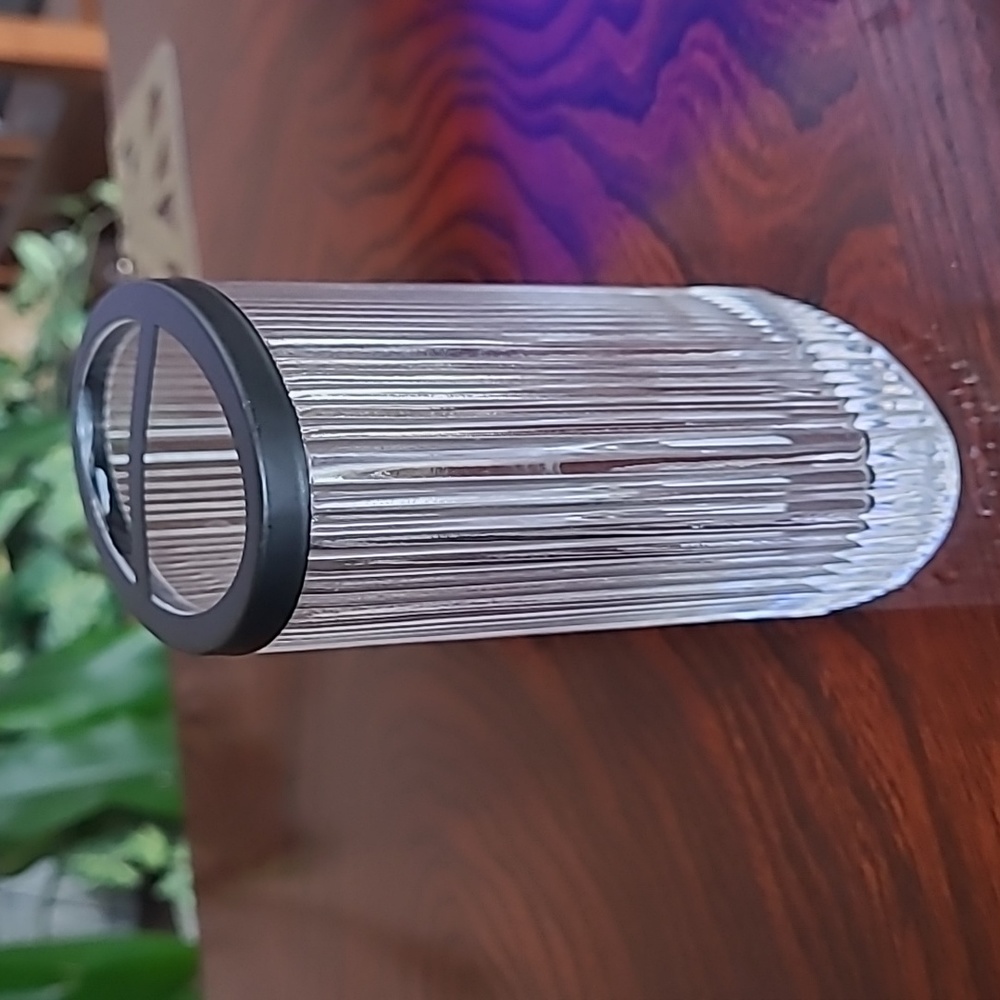 Avanti Ribbed Toothbrush/Toothpaste Holder - Picture 2 of 8